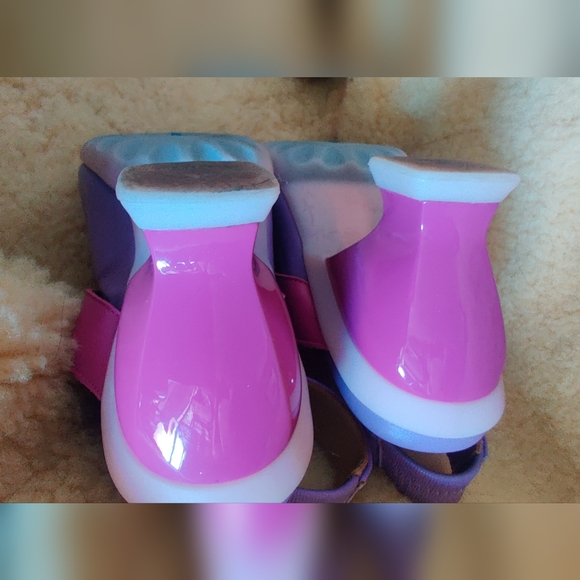 John Fluevog Fay Lilac Pink and Purple Slingback Shoes - Picture 7 of 8